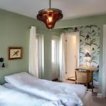 Hotel A